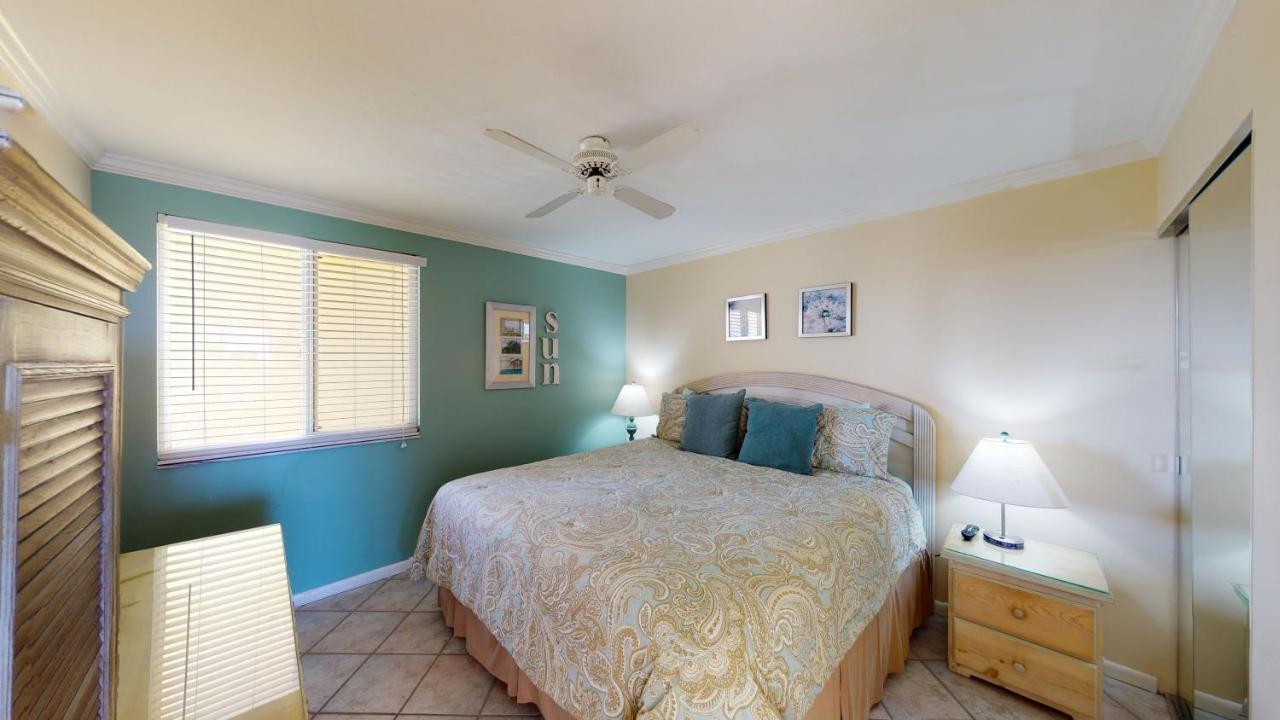 Beachfront At The Apollo Where The Famous Sunsets Never Get Old! Marco Island Extérieur photo