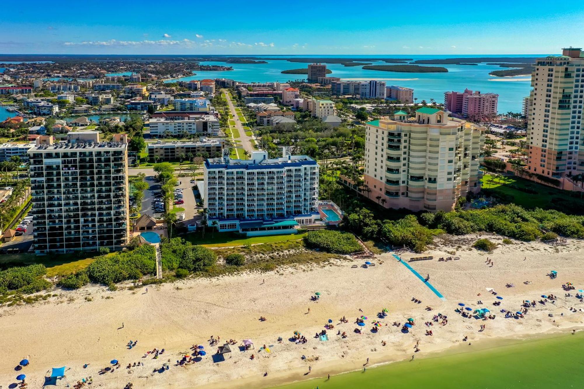 Beachfront At The Apollo Where The Famous Sunsets Never Get Old! Marco Island Extérieur photo